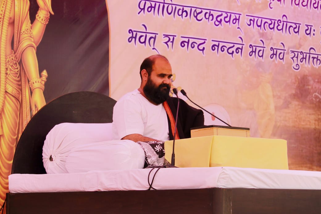 जो भाग्य लिख सकता हे वह मिटा भी सकता है : आचार्य जैमिन जी      छायन में बह रही धर्म की गंगा